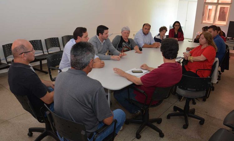 Conselheiros do IPREM-POSSE reúnem-se para discutir aposentadoria e seguridade dos servidores municipais